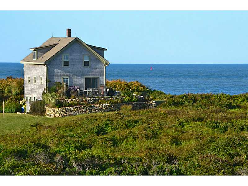 904 Cooneymus Road Block Island, RI 02807 - Photo 1 of 10 Exterior Front.