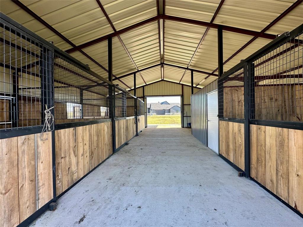 170 Dollie Road Grandview, TX 76050 - Photo 28 of 30