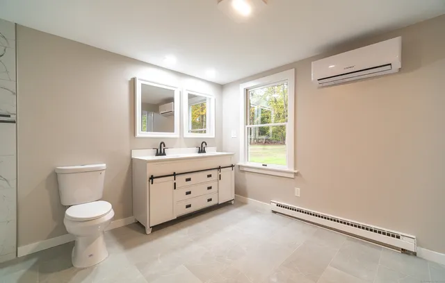 a view of a walk in closet