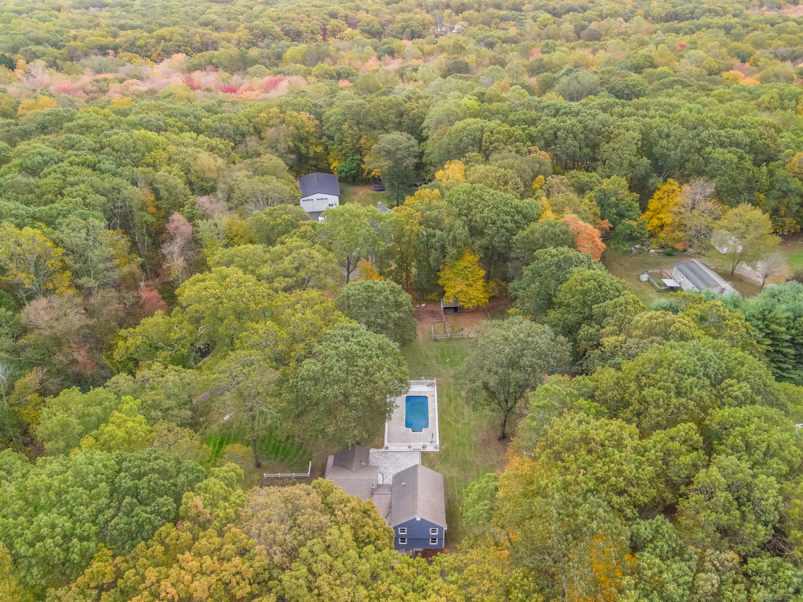 882 Killingworth Road Haddam, CT 06441 - Photo 5 of 40