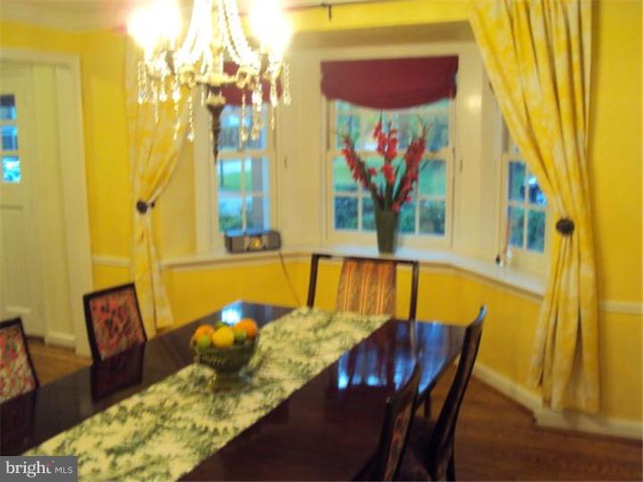 327 Hamilton Road Merion Station, PA 19066 - Photo 3 of 6