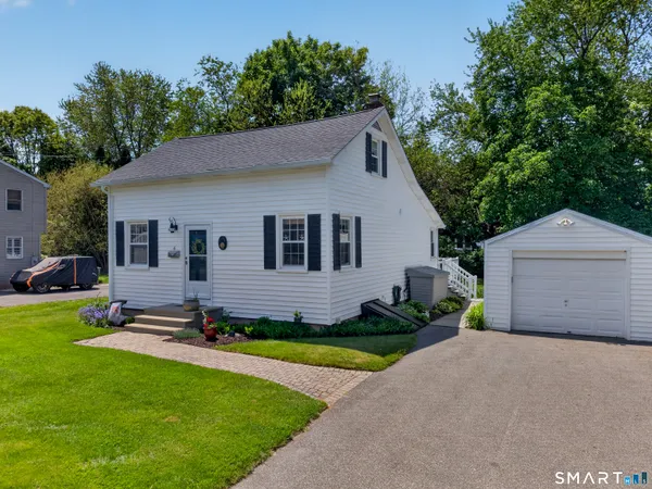 $510,000 | 6 Joyce Court, East Lyme, CT 06357