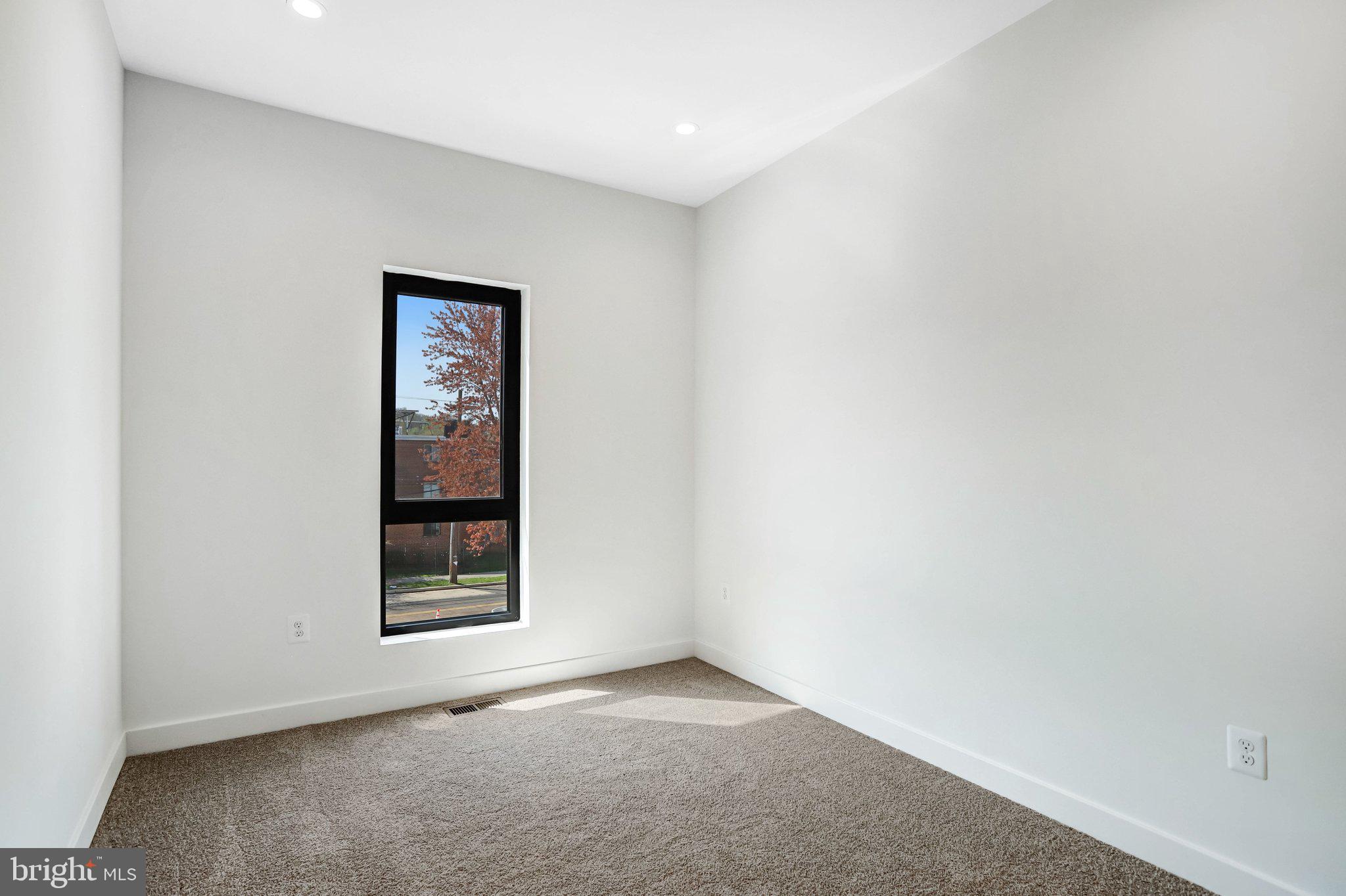 5221 F Street Southeast Washington, DC 20019 - Photo 46 of 63 an empty room with windows