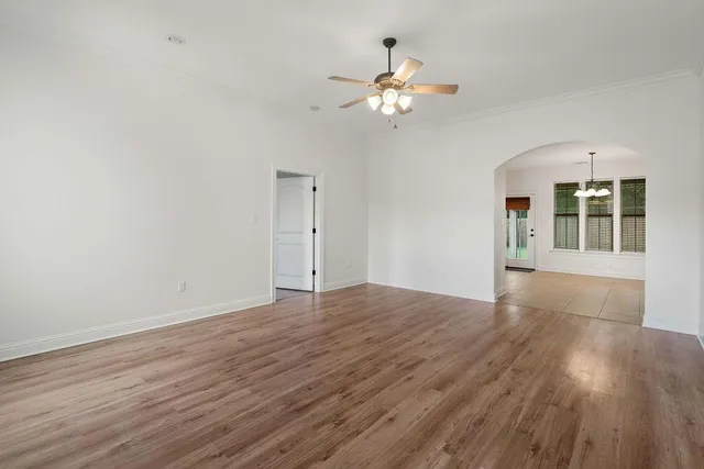 $2,000 | 268 Vintage Drive, Covington, LA 70433