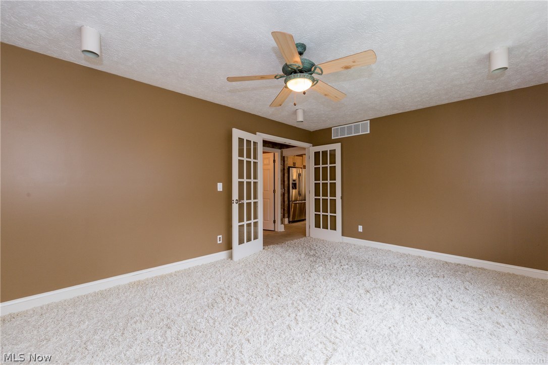 10814 Gate Post Road Strongsville, OH 44149 - Photo 12 of 26 Gallery Image 12