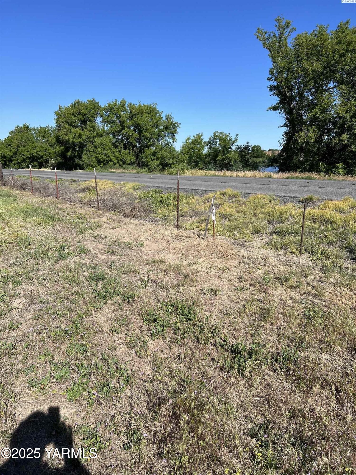 166903 Byron Road Prosser, WA 99350 - Photo 2 of 18 2