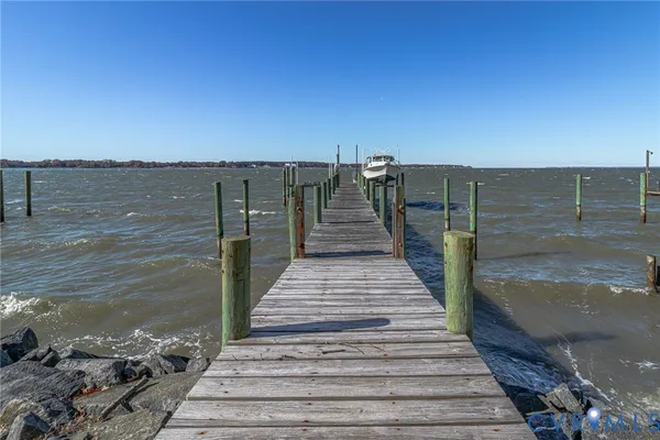 $514,000 | 275 Granny's Bar Road, Hague, VA 22469