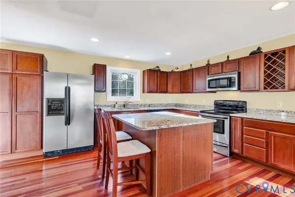 $514,000 | 275 Granny's Bar Road, Hague, VA 22469