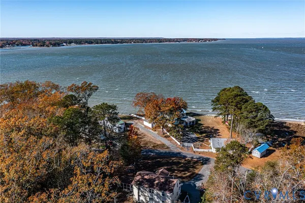 $514,000 | 275 Granny's Bar Road, Hague, VA 22469