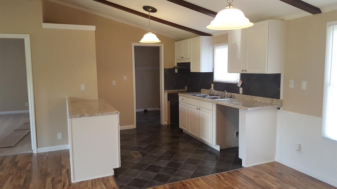 579 Pine Road Pikeville, TN 37367 - Photo 5 of 12 Pine Rd Kitchen