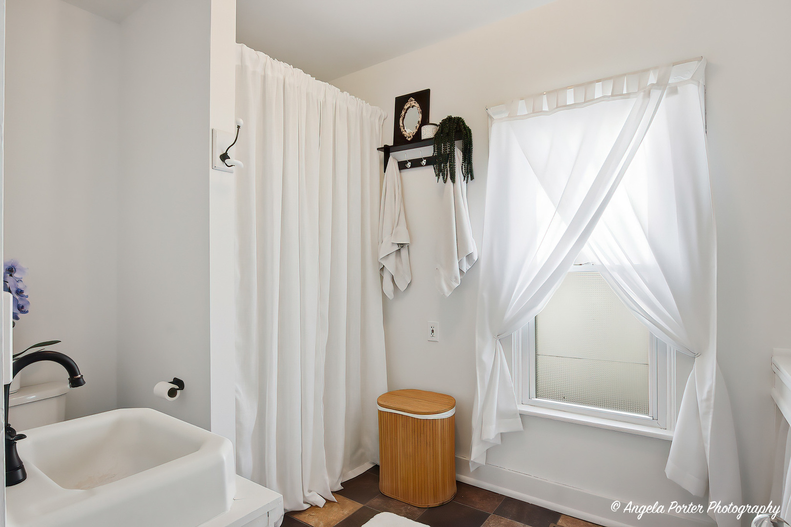 9703 Illinois Street Hebron, IL 60034 - Photo 18 of 30 a bathroom with a sink toilet and shower