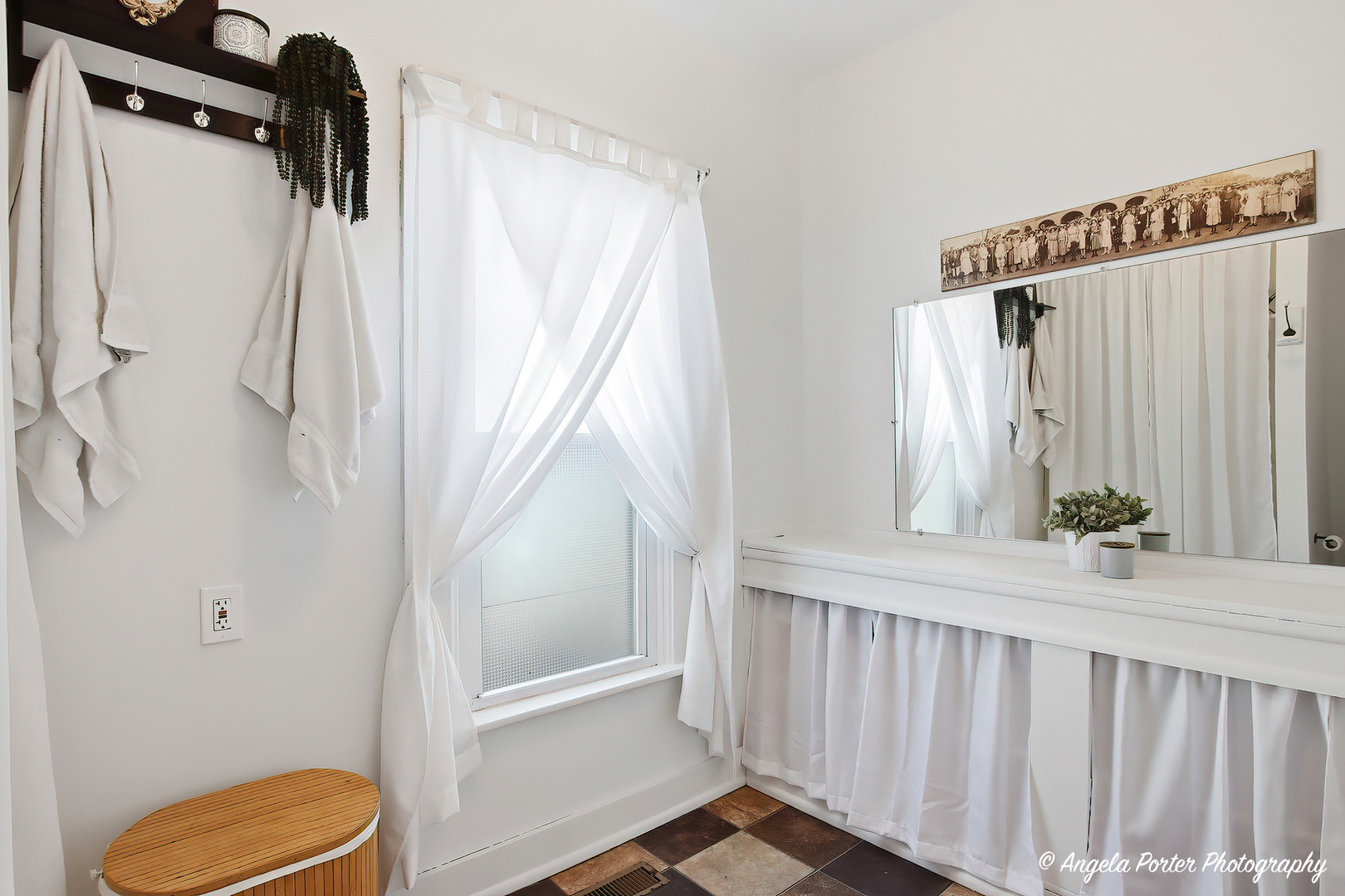 9703 Illinois Street Hebron, IL 60034 - Photo 19 of 30 a view of a walk in closet