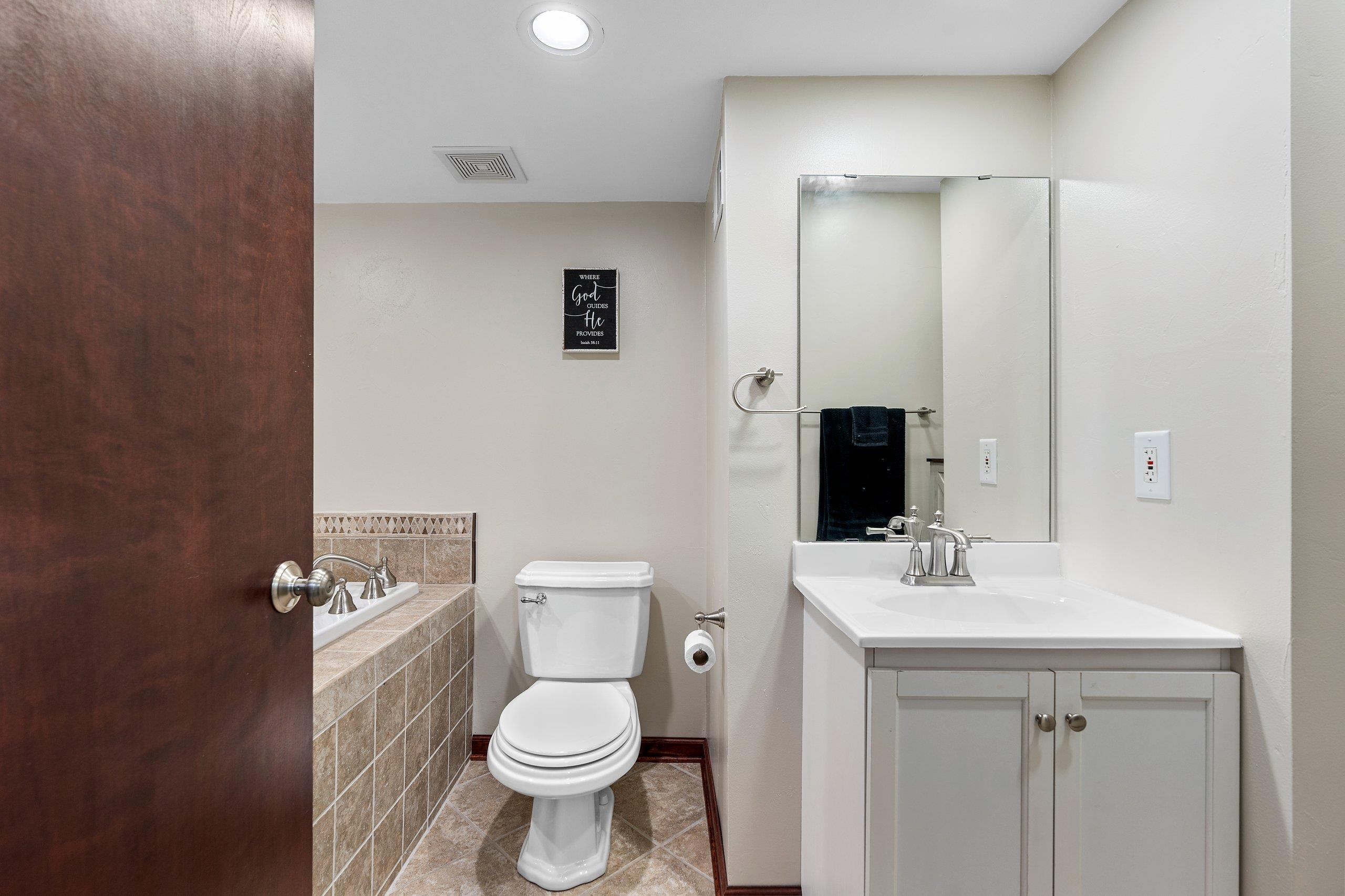 2704 Belle Plane Road Green Bay, WI 54313 - Photo 25 of 68