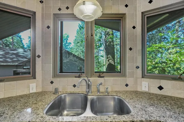 $699,000 | 14708 Echo Ridge Drive, Nevada City, CA 95959