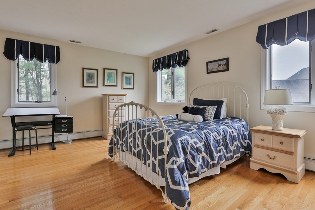 18 Campion Road North Andover, MA 01845 - Photo 11 of 25 Gallery Image 11