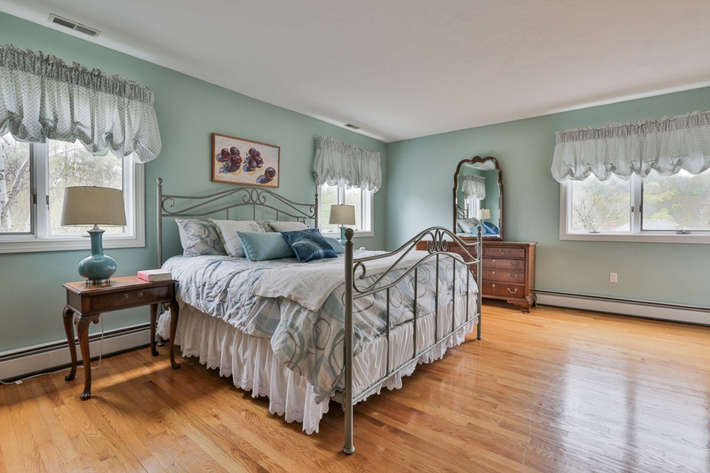 18 Campion Road North Andover, MA 01845 - Photo 21 of 25 Gallery Image 21