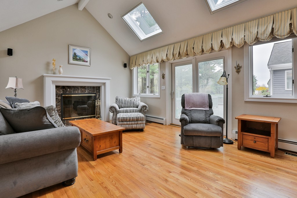 18 Campion Road North Andover, MA 01845 - Photo 9 of 25 Gallery Image 9