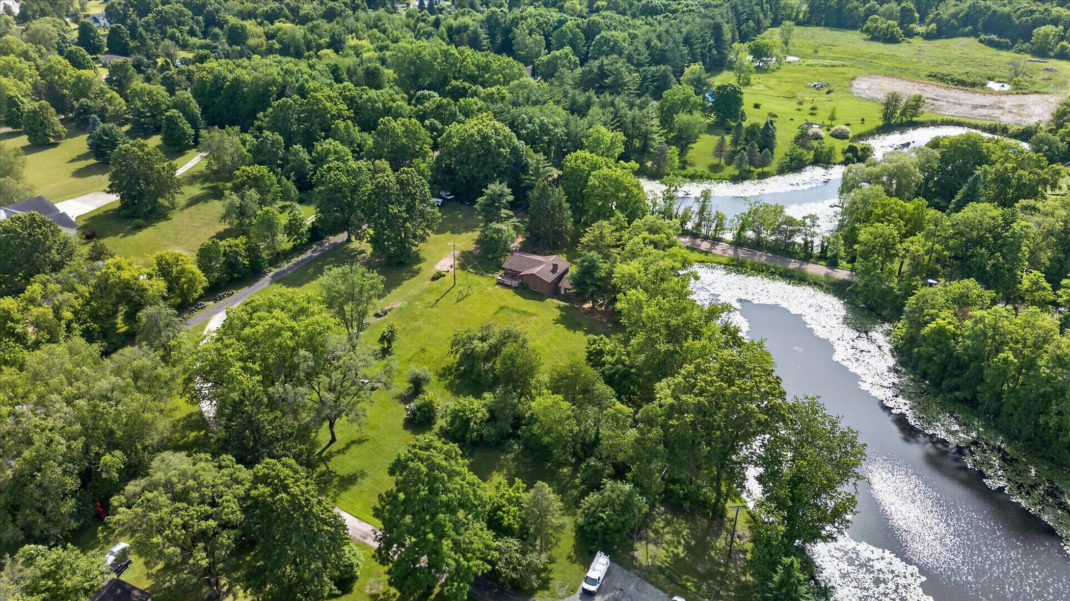 2717 Fishbeck Road Howell, MI 48843 - Photo 68 of 71 68-2717-Fishbeck-Rd-Howell-WindowStill