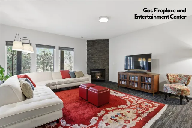 $999,950 | 2121 East Cherry Tree Lane, Spokane, WA 99203