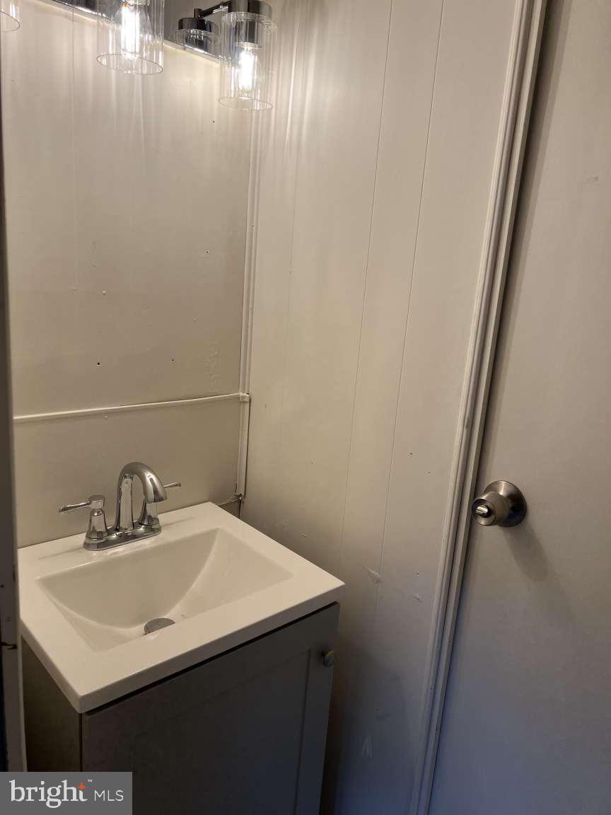 913 Chestnut Street Middletown, PA 17057 - Photo 23 of 25