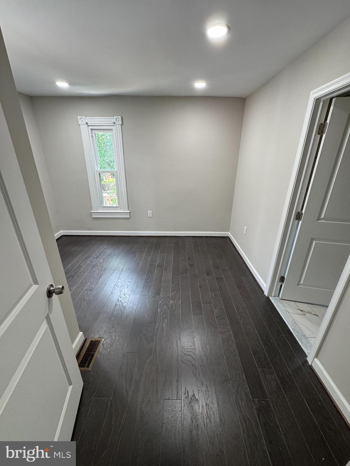 1358 Valley Place Southeast Washington, DC 20020 - Photo 18 of 36