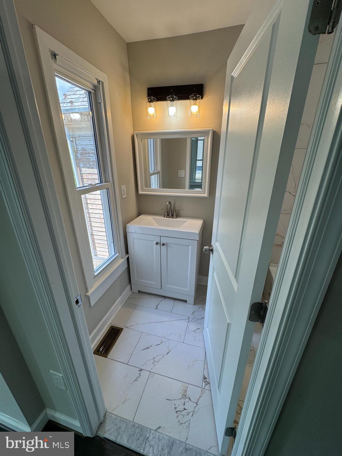 1358 Valley Place Southeast Washington, DC 20020 - Photo 21 of 36