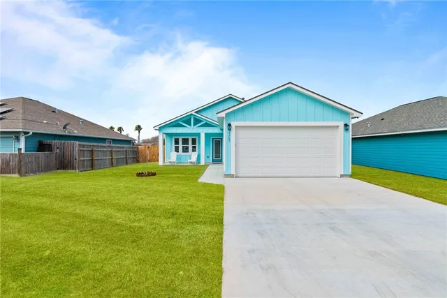 $275,000 | 2360 Scott Circle, Ingleside, TX 78362