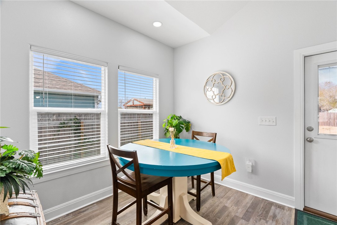 2360 Scott Circle Ingleside, TX 78362 - Photo 6 of 15