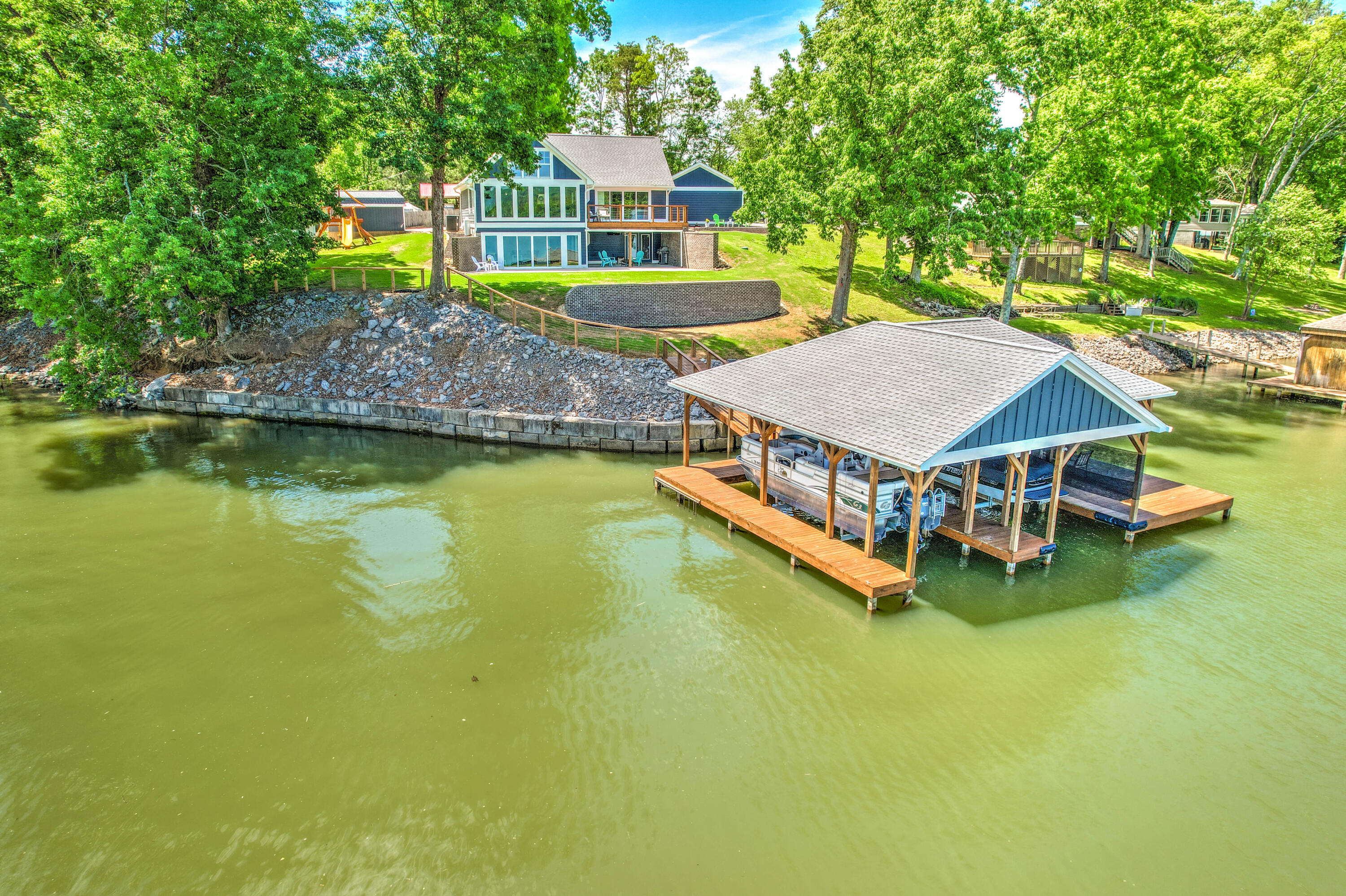 185 Dryman Lane Decatur, TN 37322 - Photo 1 of 39 45