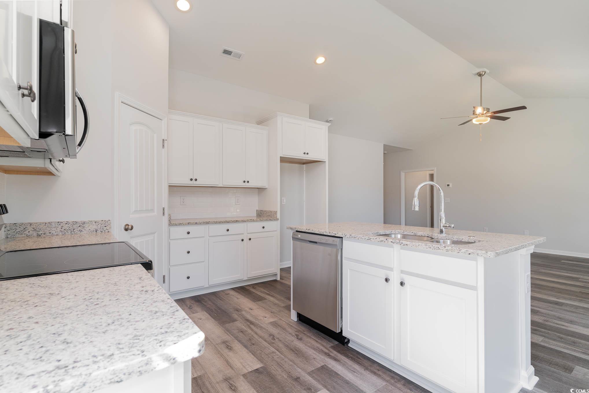 95 Double Pond Drive Georgetown, SC 29440 - Photo 10 of 34