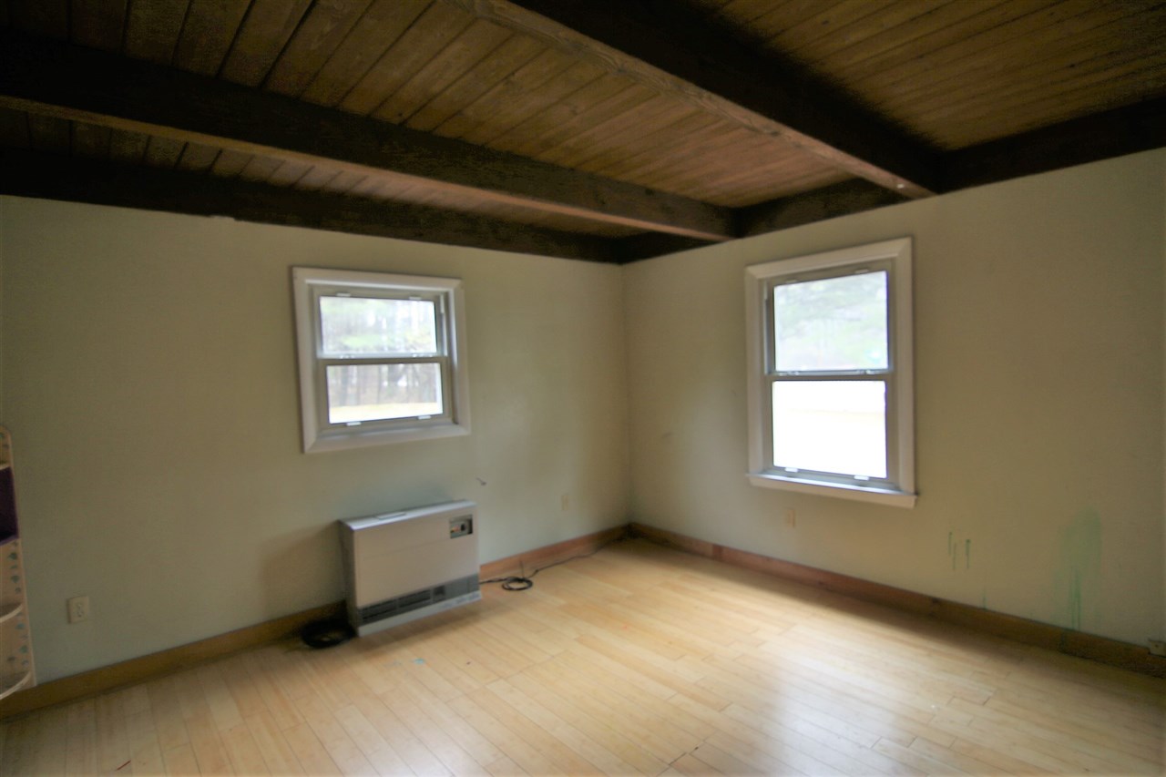 238 Spring Street Hopkinton, NH 03229 - Photo 15 of 28