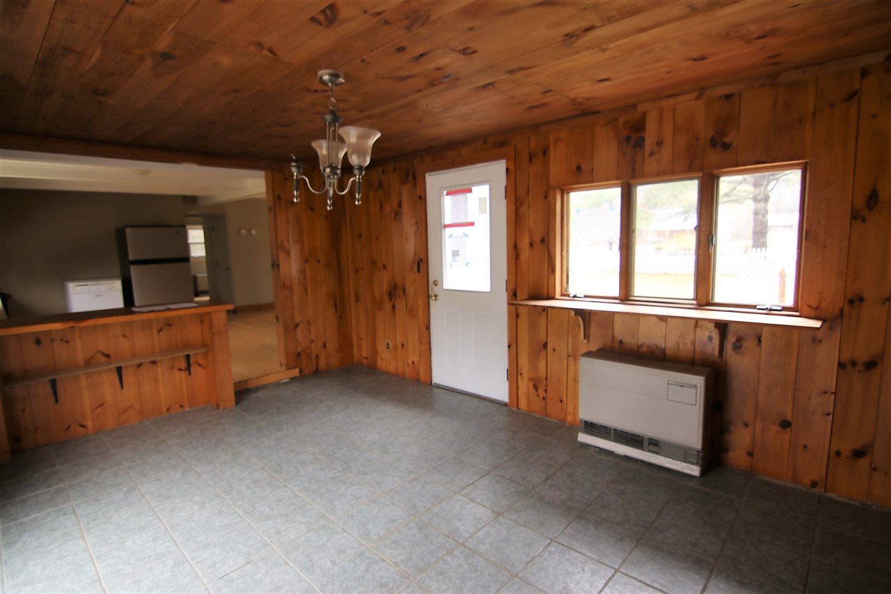 238 Spring Street Hopkinton, NH 03229 - Photo 5 of 28
