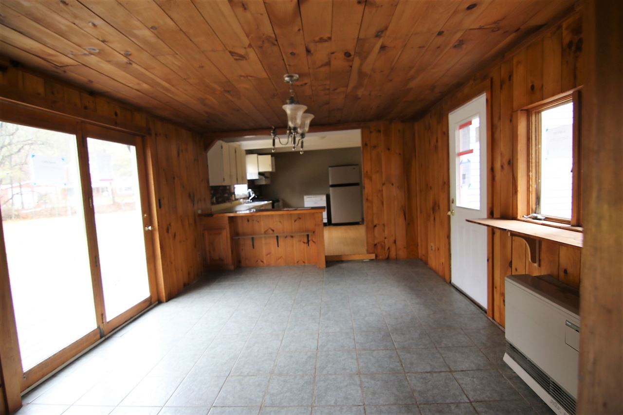 238 Spring Street Hopkinton, NH 03229 - Photo 7 of 28