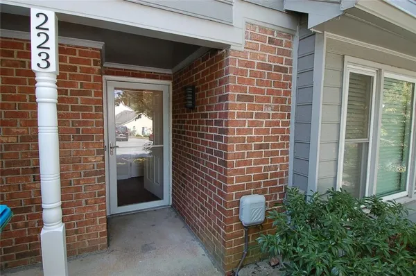 $2,100 | 223 Triple Oaks Drive, Tucker, GA 30084