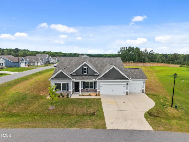 $438,000 | 15 Bristow Court, Four Oaks, NC 27524