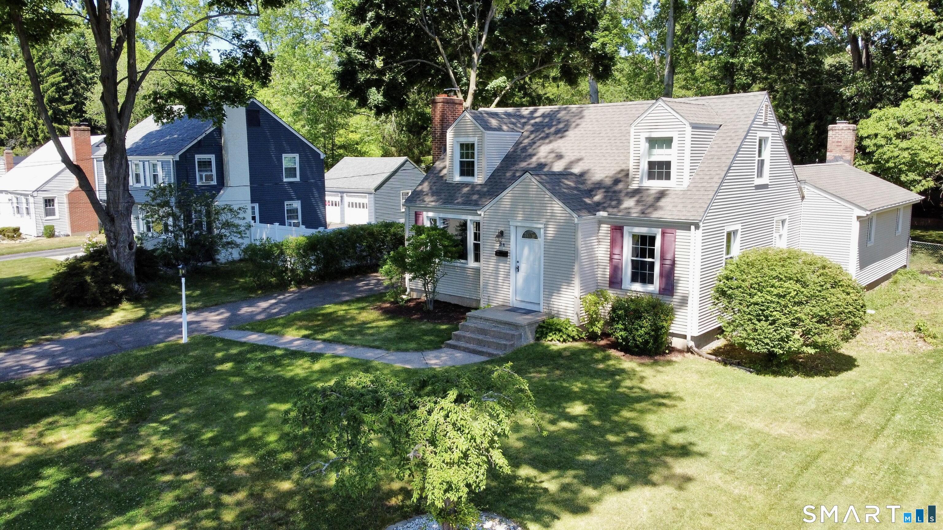 34 Wakeley Road Newington, CT 06111 - Photo 35 of 36