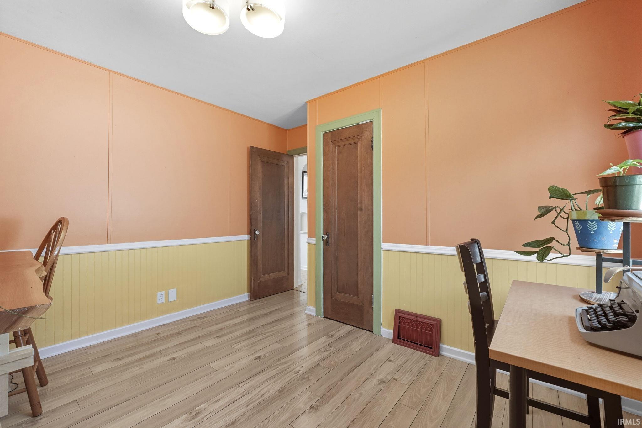 2316 Oakridge Road Fort Wayne, IN 46805 - Photo 18 of 36