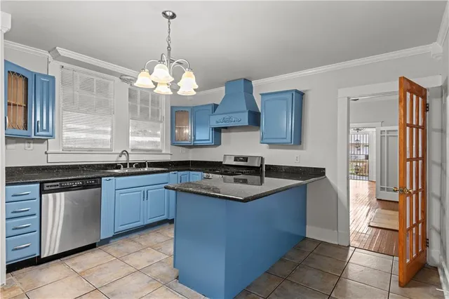 $2,000 | 4021 South Derbigny Street, New Orleans, LA 70125