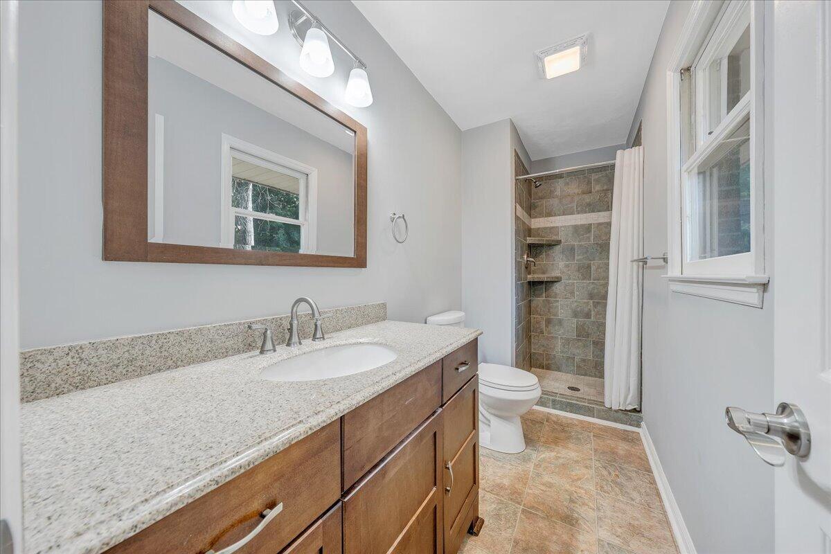 1436 Mountain Pass Road Blue Ridge, VA 24064 - Photo 17 of 35 14-MIB01070