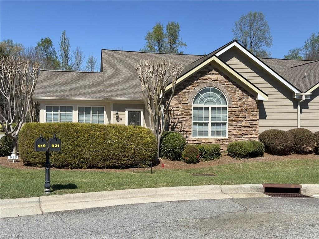 Newly painted and beautiful color on front door