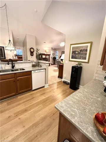 $339,900 | 919 Eagle Road, Greensboro, NC 27407