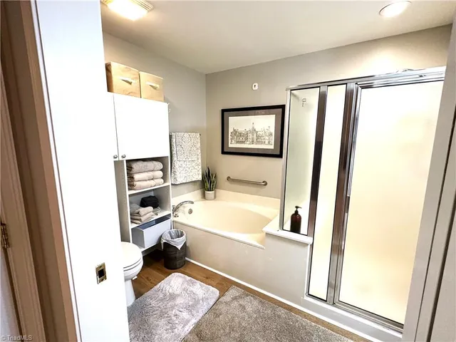 $339,900 | 919 Eagle Road, Greensboro, NC 27407