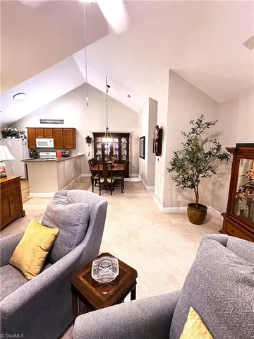 $339,900 | 919 Eagle Road, Greensboro, NC 27407