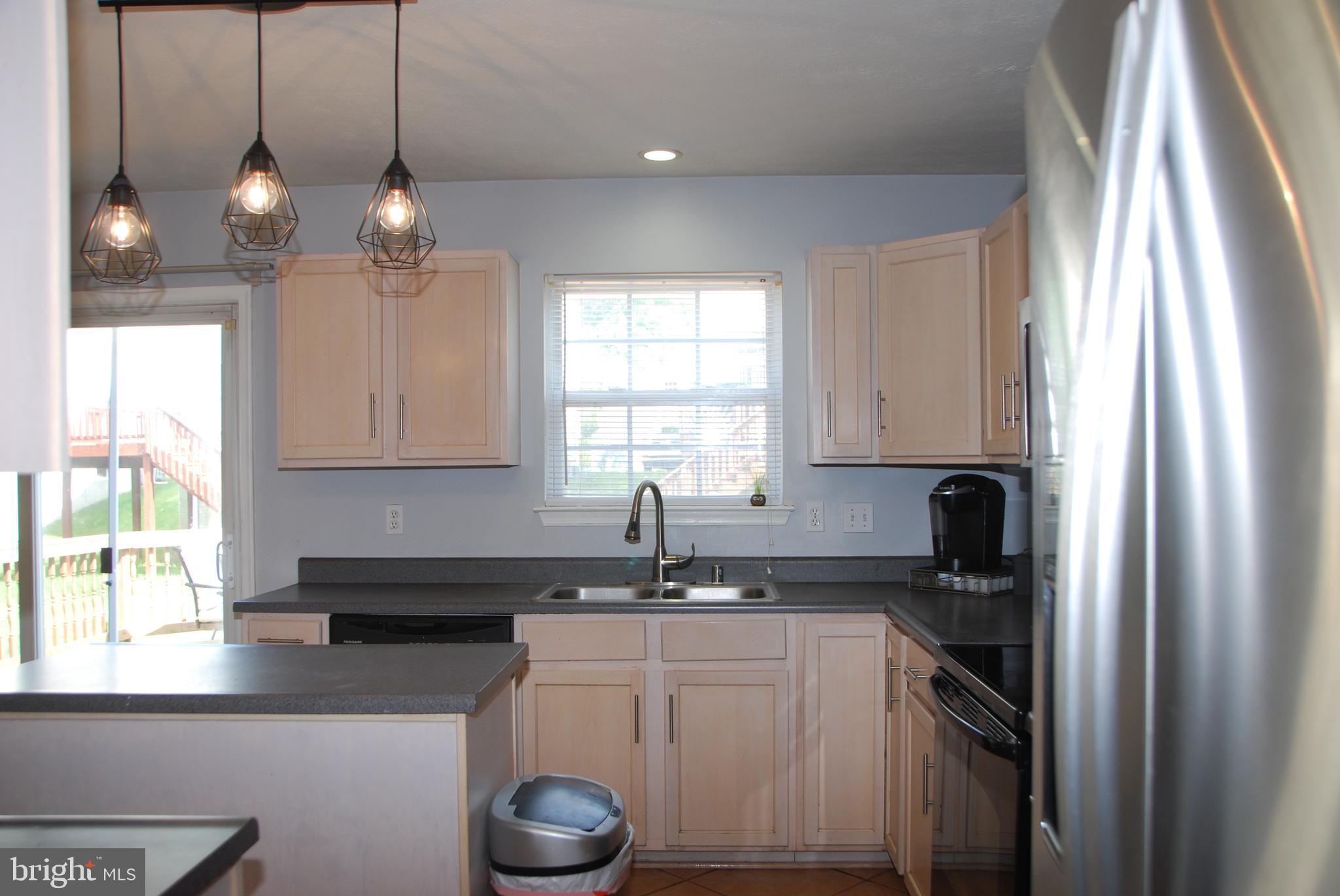 4605 Runnymeade Road Owings Mills, MD 21117 - Photo 11 of 43 Kitchen