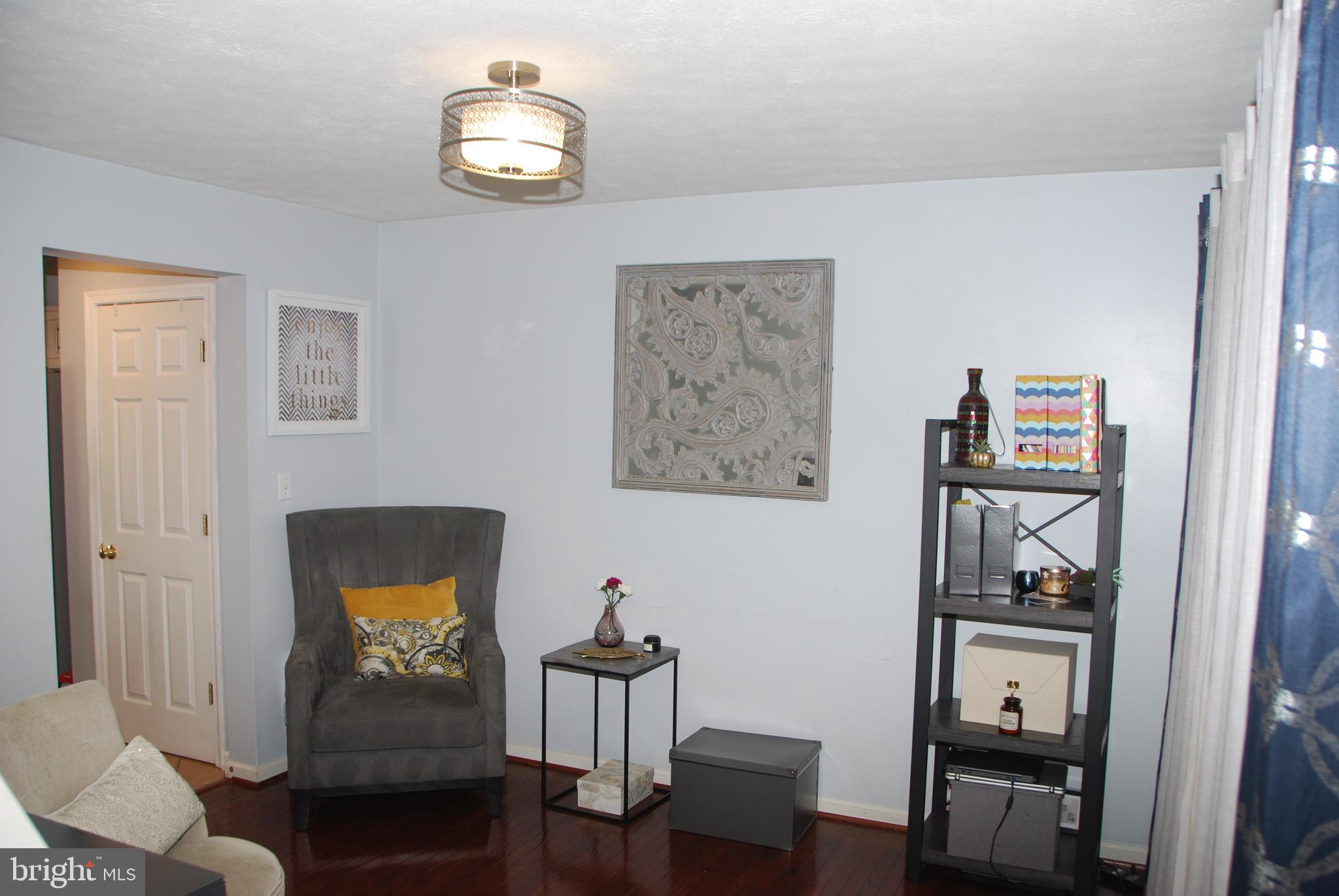 4605 Runnymeade Road Owings Mills, MD 21117 - Photo 18 of 43 Living room (den/office)