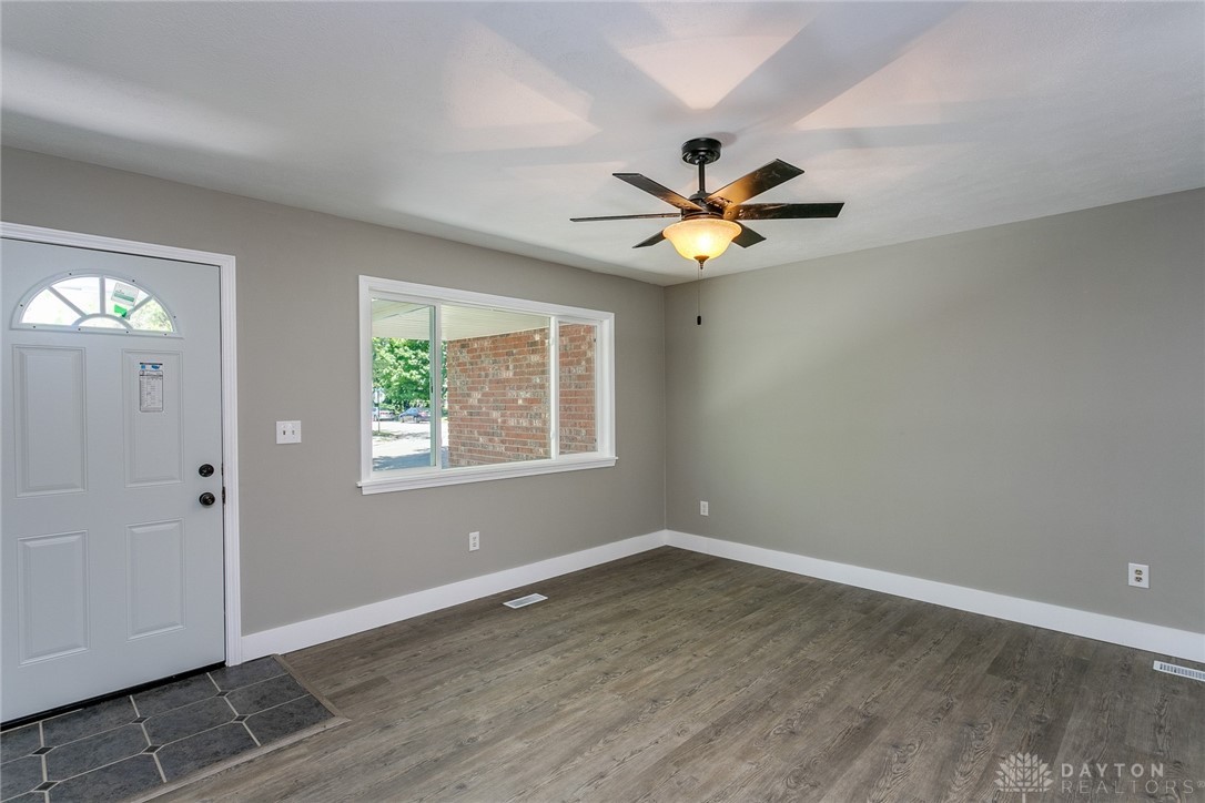 1321 Lee Road Troy, OH 45373 - Photo 4 of 27 Gallery Image 4