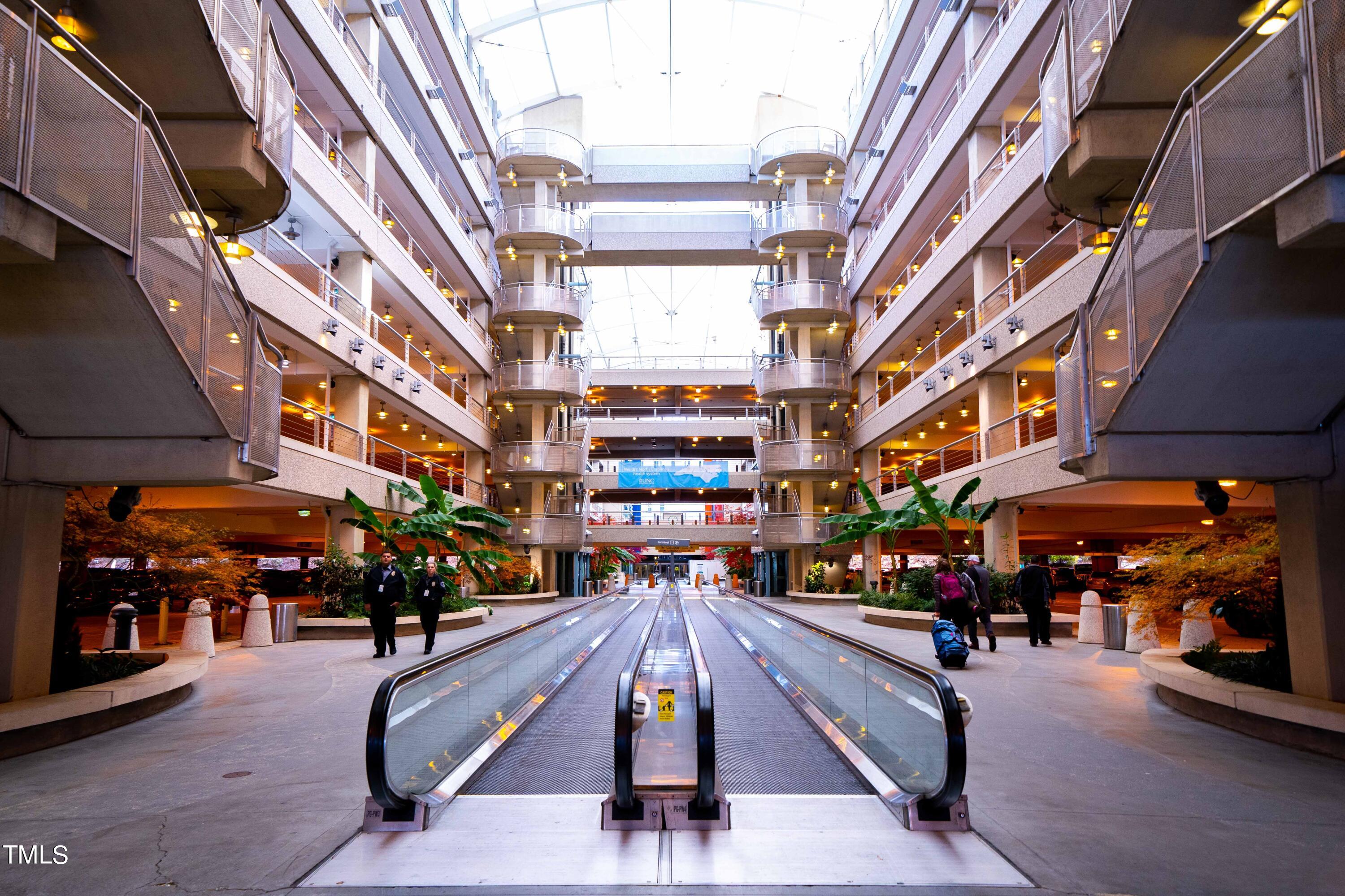 6424 Tanner Oak Lane Raleigh, NC 27613 - Photo 43 of 51