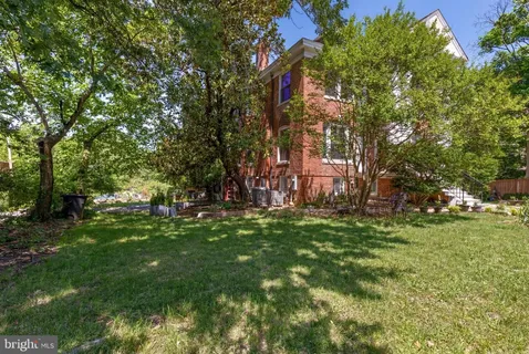 $2,825,000 | 3446 Oakwood Terrace Northwest, Washington, DC 20010