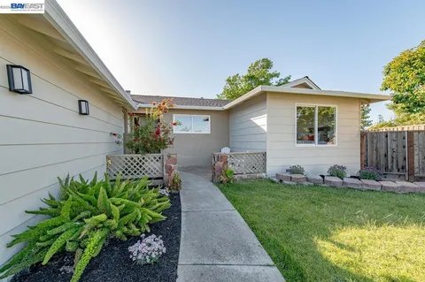 $1,388,000 | 4774 Corwin Court, Pleasanton, CA 94588