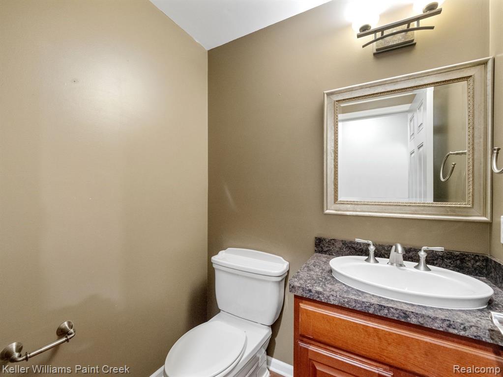2928 Longview Avenue Rochester Hills, MI 48307 - Photo 19 of 21
